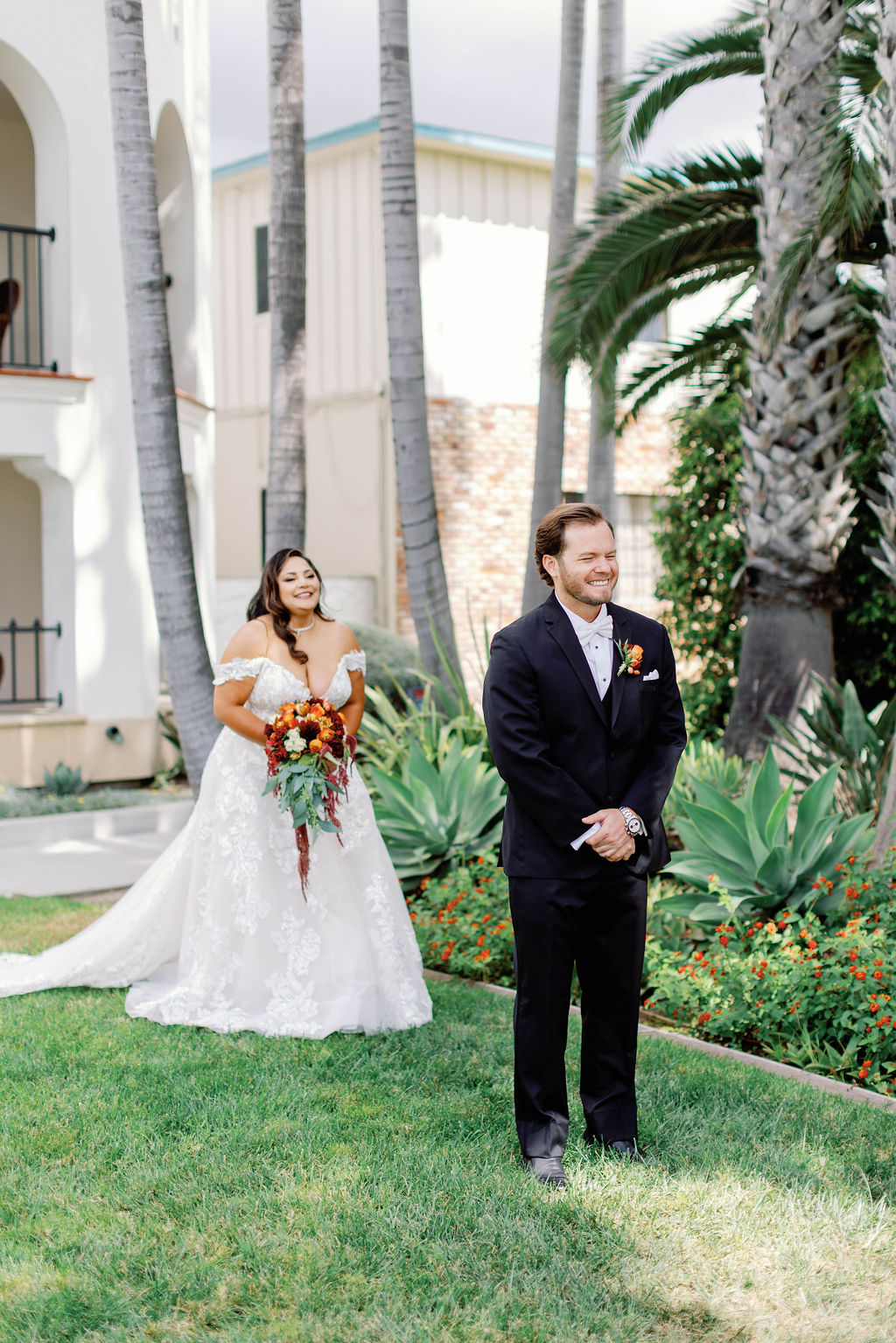 First Look at Mission Santa Barbara wedding | Photo by Sarah Block Photography