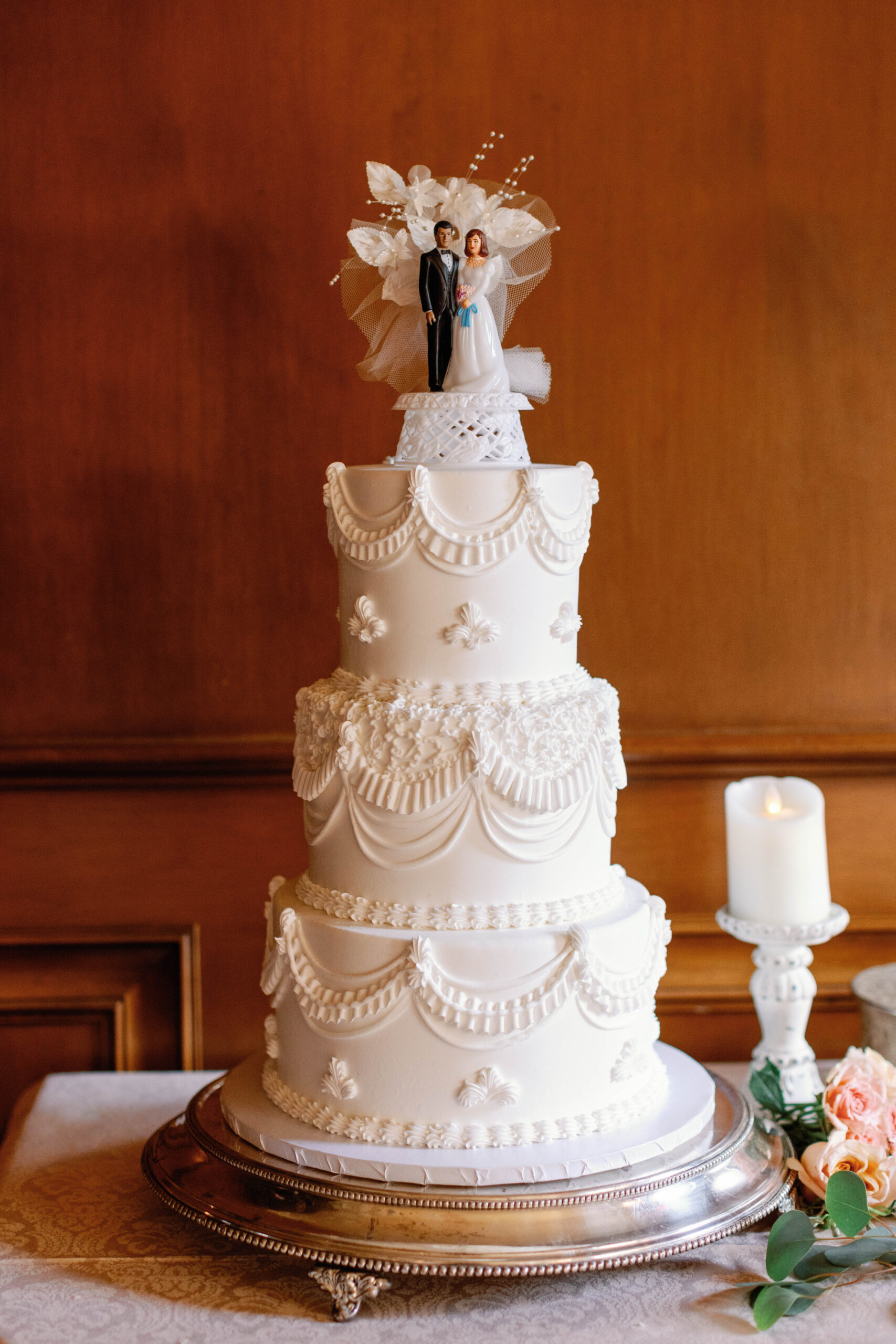 Three tier wedding cake at Chapel of Orange | Photo by Sarah Block Photography