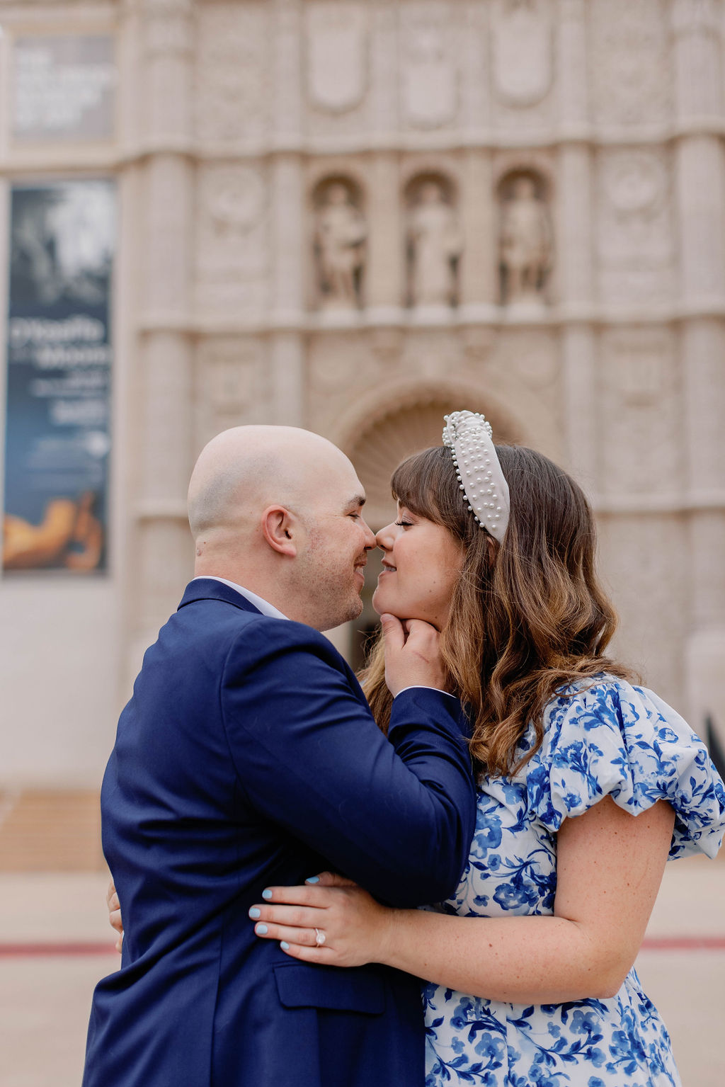 Engagement photo of Jimmy and Hannah outside at San Diego Museum of art. |Photo by California Photographer Sarah Block Photography
